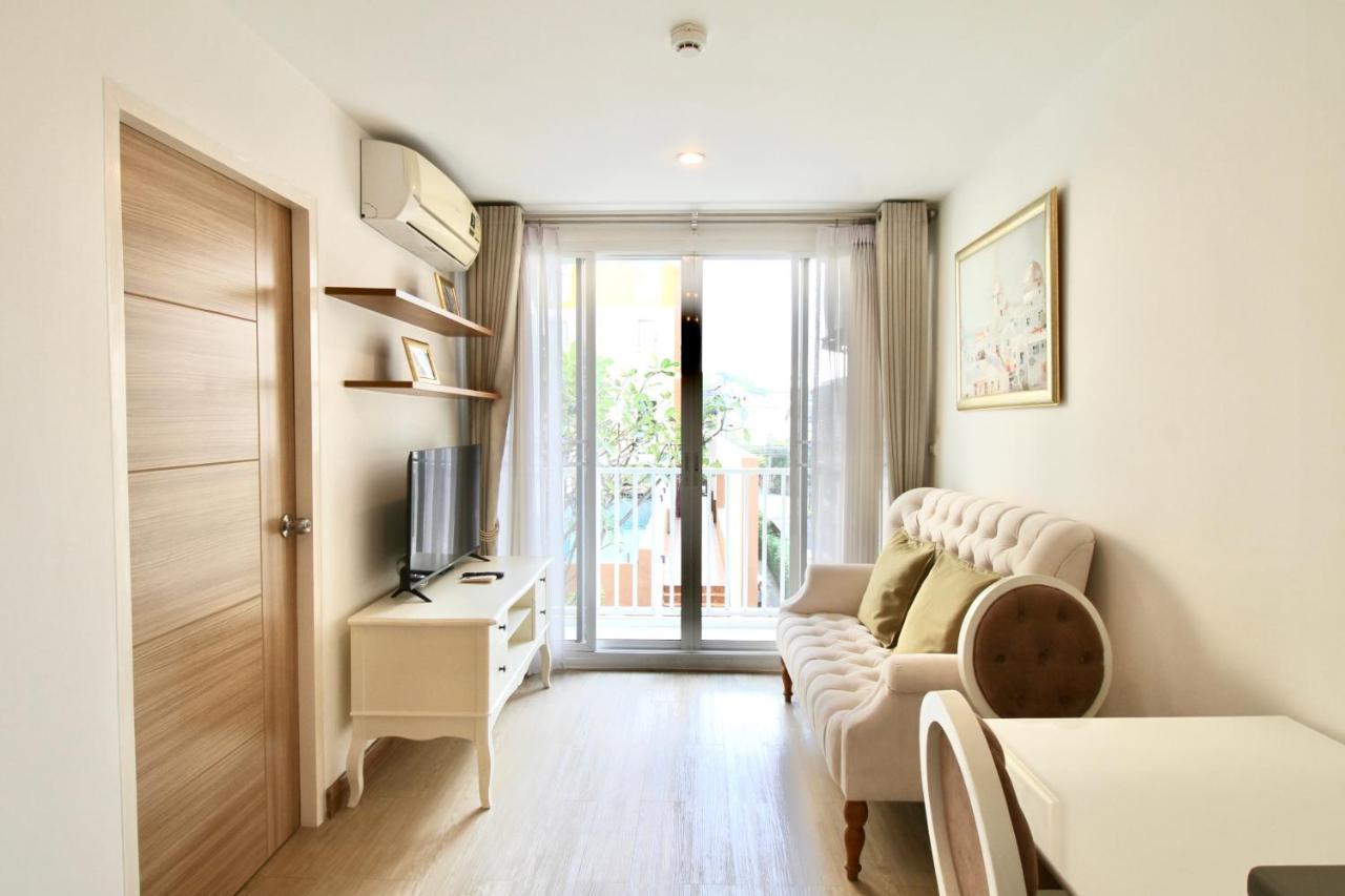 Town Sukhumvit 71 Apartment Bangkok Exterior photo