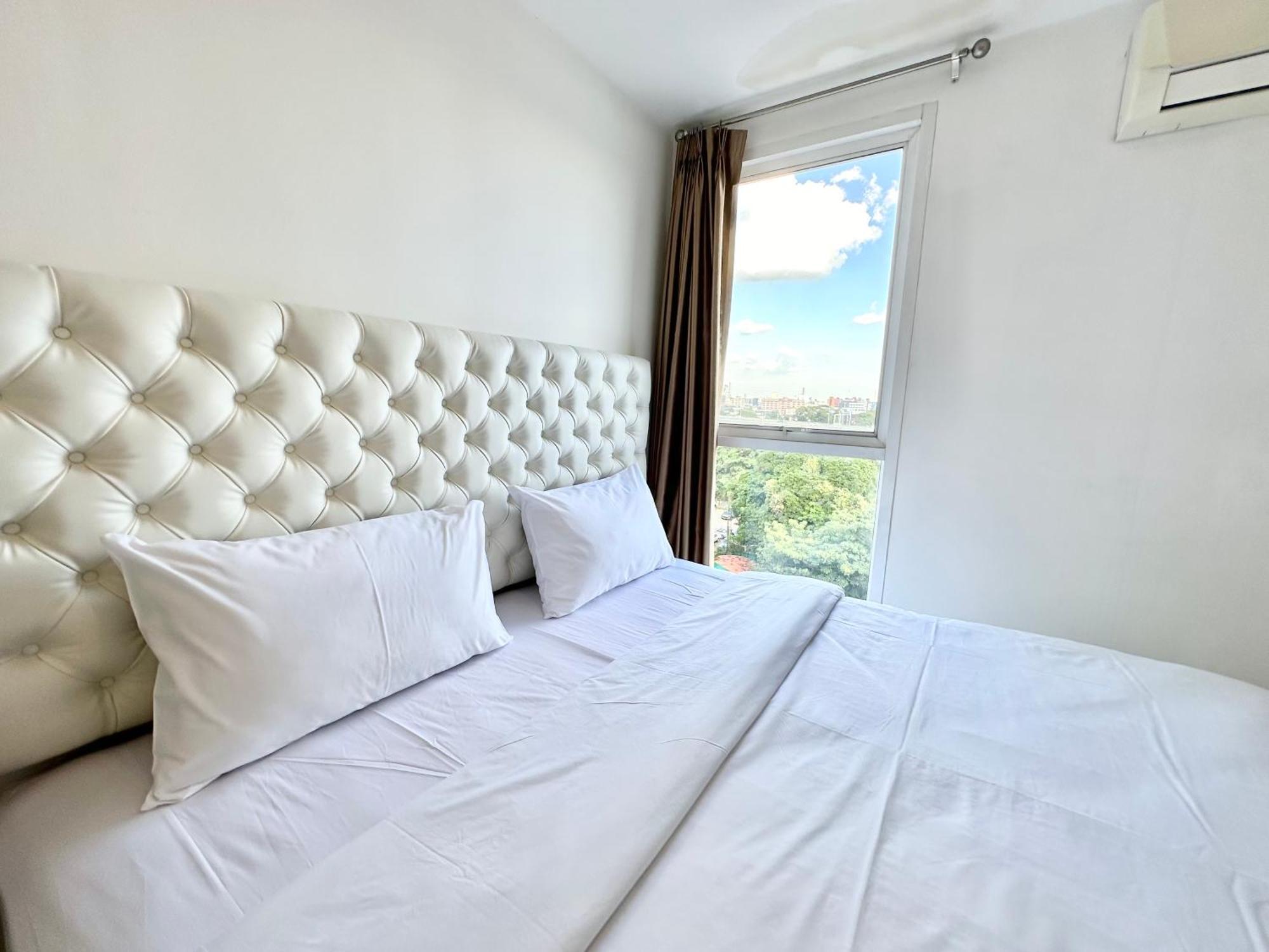 Town Sukhumvit 71 Apartment Bangkok Exterior photo
